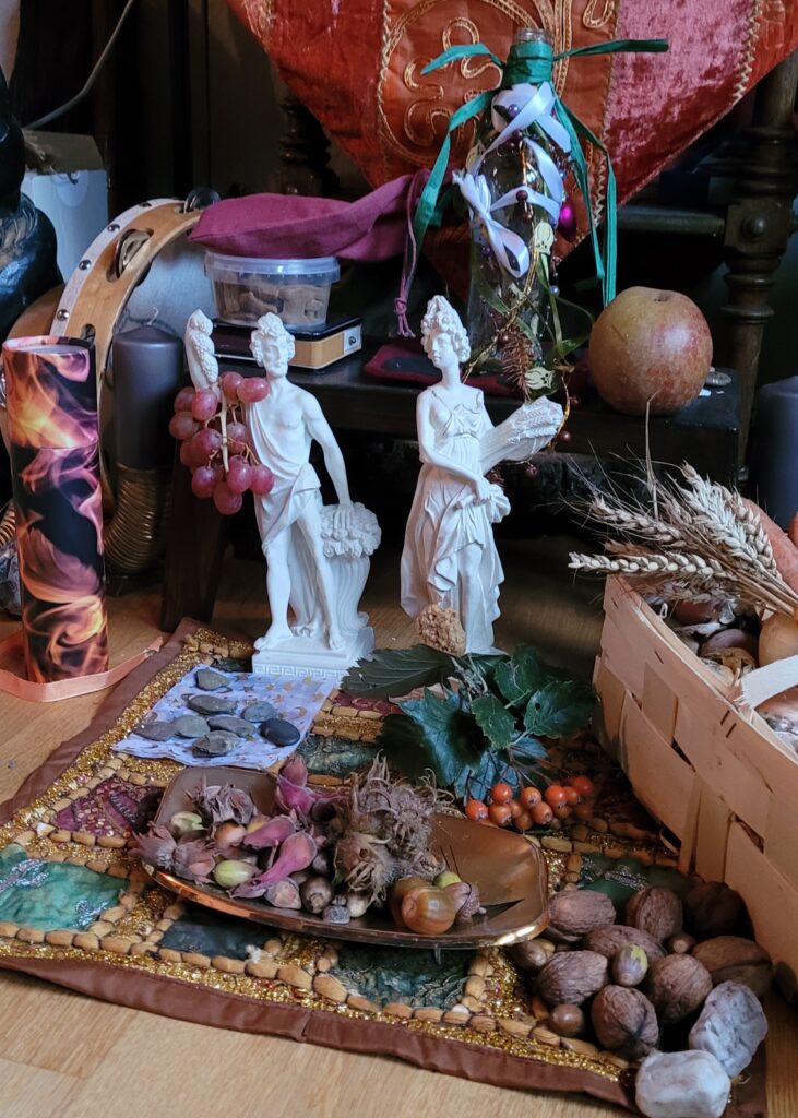 20220918 181719 731x1024